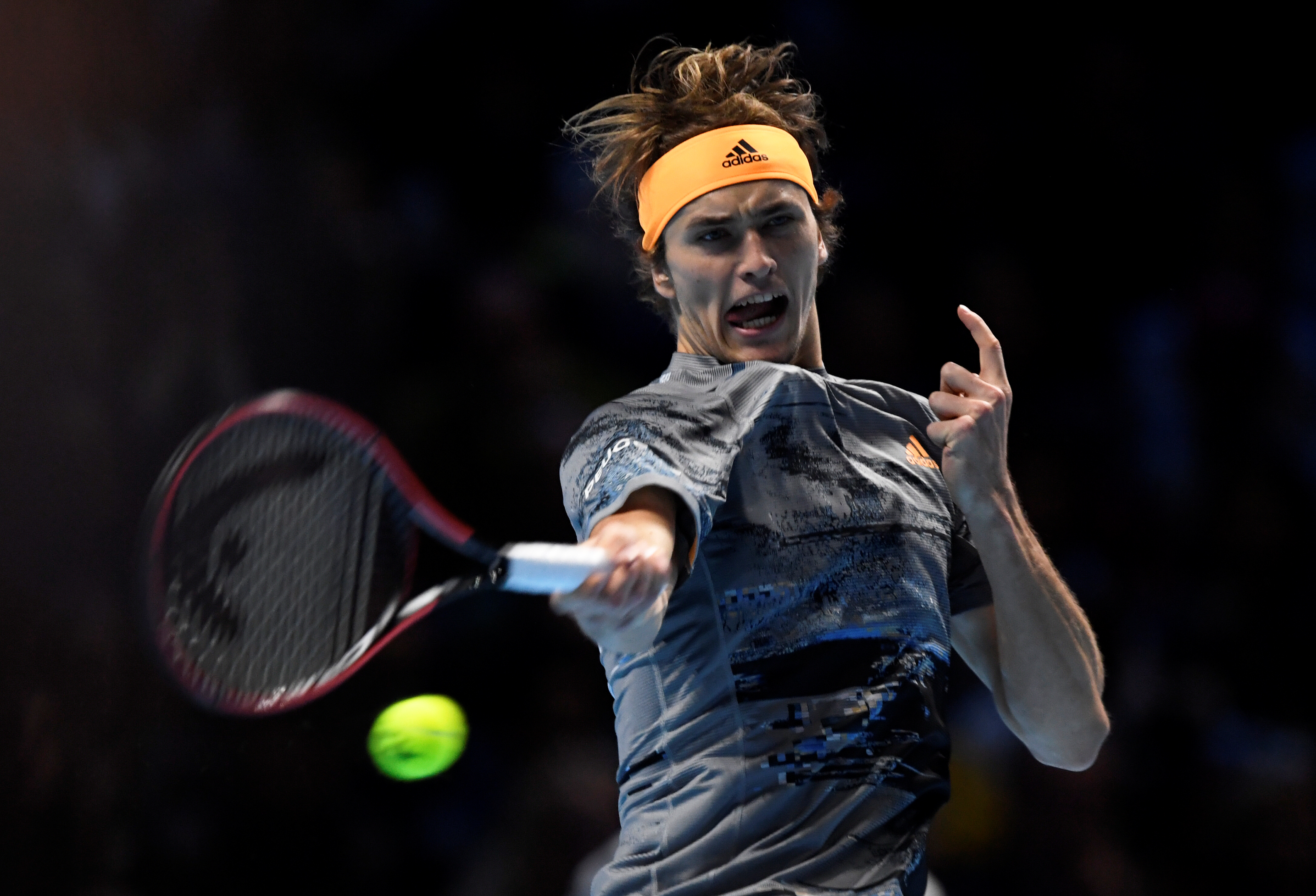 澳网鏖战年终总决赛，蒂姆高光表现