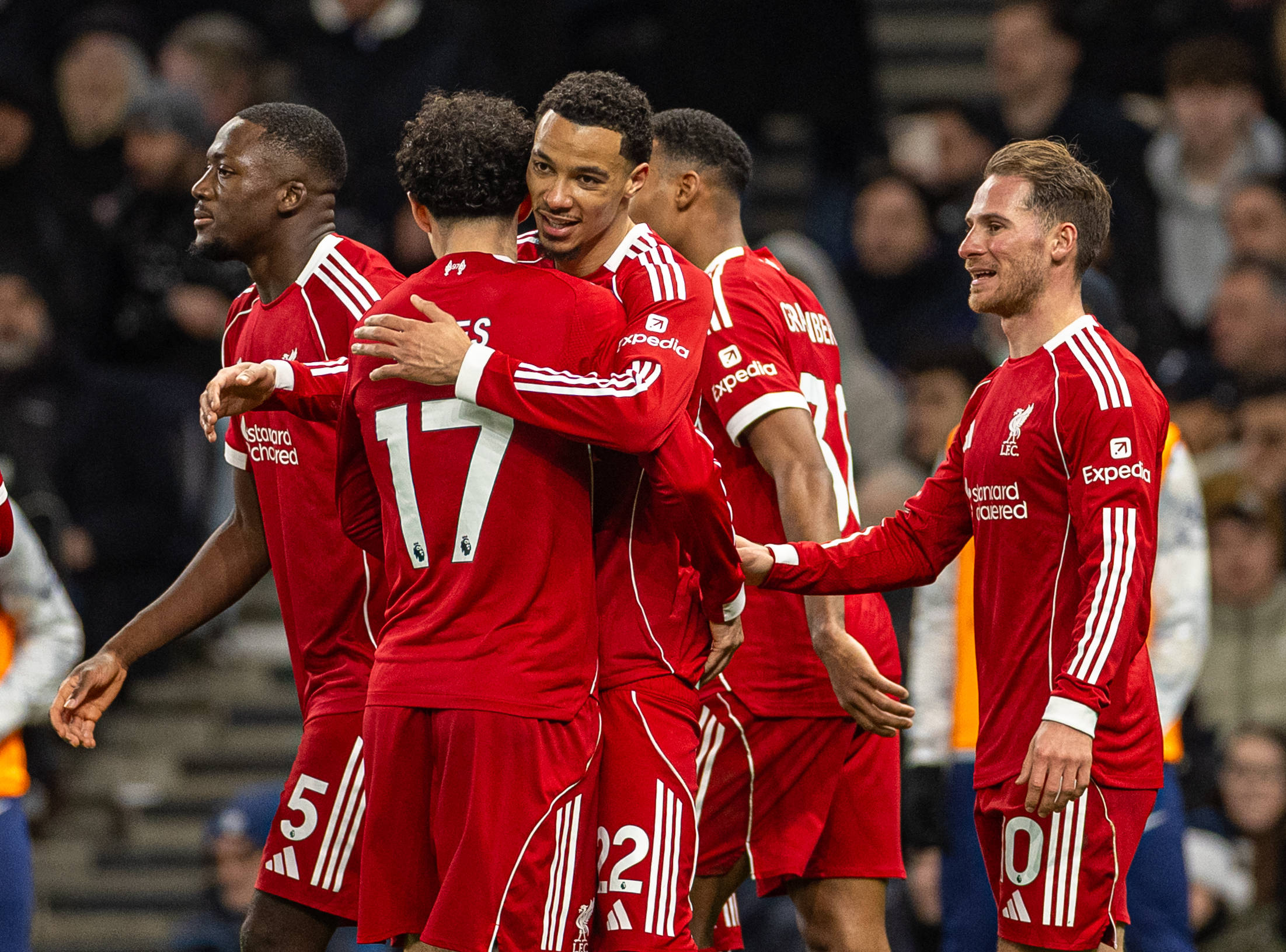 IM体育官方网-热刺客场不敌利物浦，遭遇滑铁卢